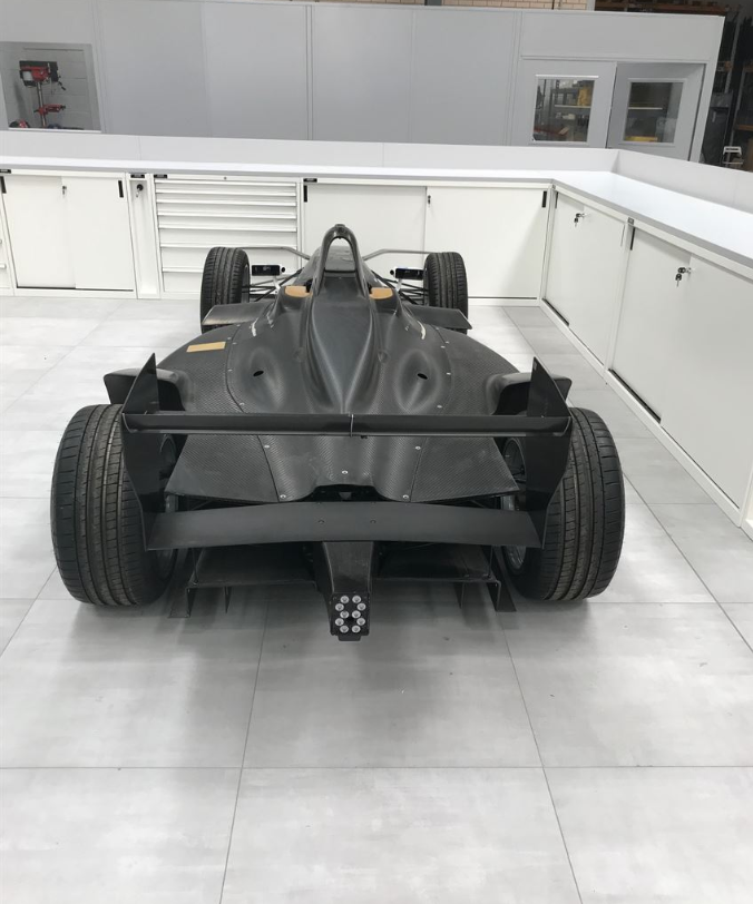 Formula E Rolling Chassis/展示车