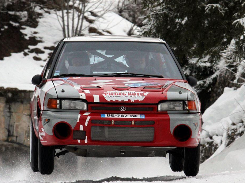 MAZDA 323 GTX / GTR Gr A
