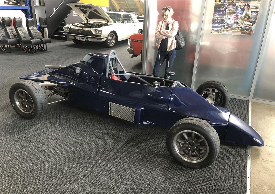 Van Diemen Formula Ford RF85