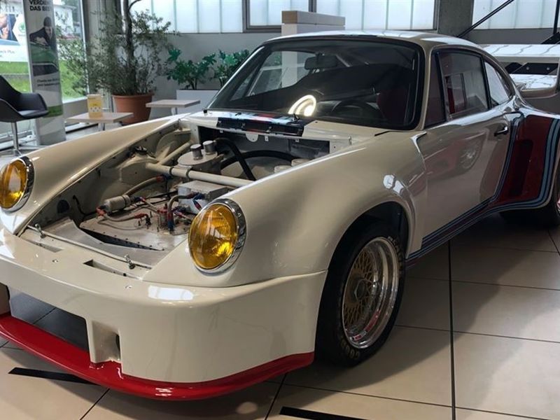 保时捷911 RSR Martini