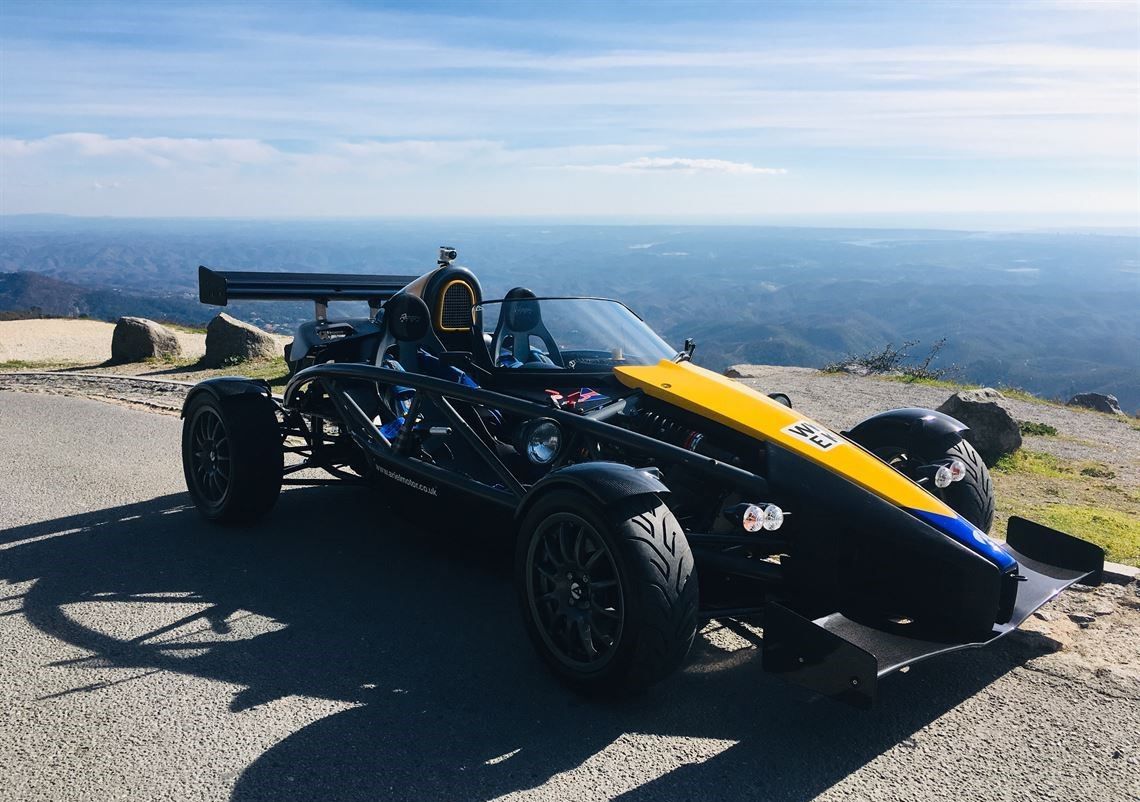 ARIEL ATOM 3 Super Charged 320 Carbon