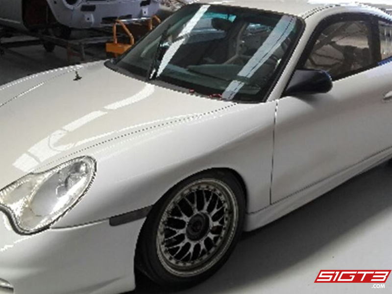 2004 保时捷996 GT3 Cup赛车