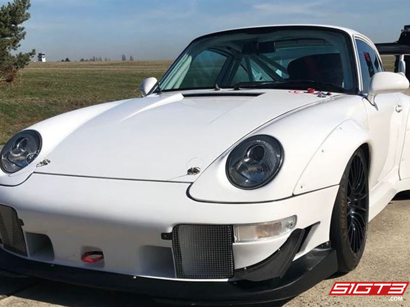 保时捷993 RSR / GT2车身