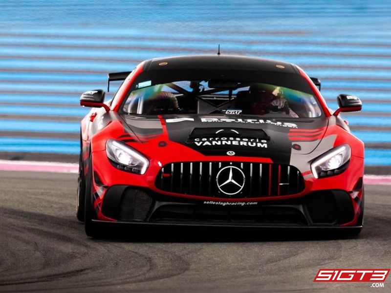 梅赛德斯 AMG GT4 EVO