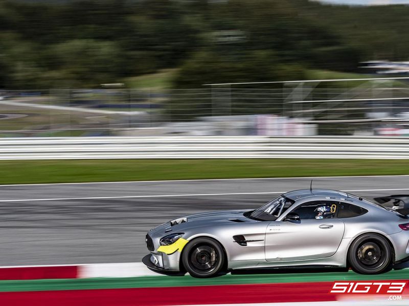 梅赛德斯 AMG GT4 Erratum