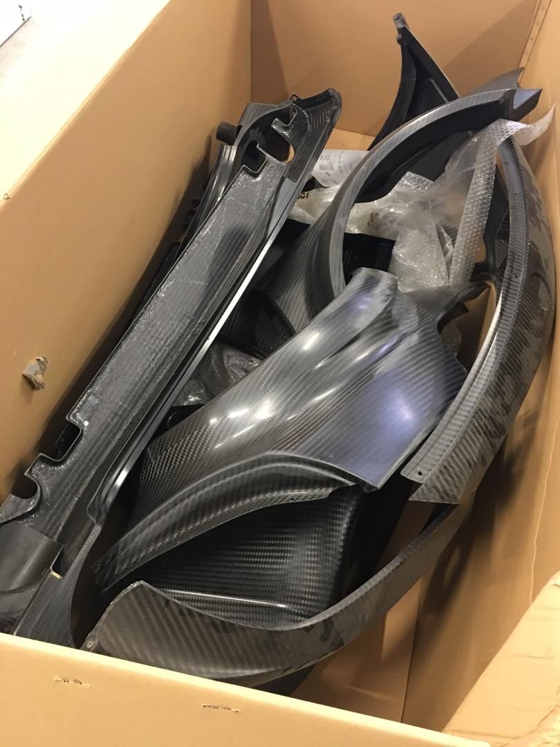 BMW Z4 GT3 parts package new