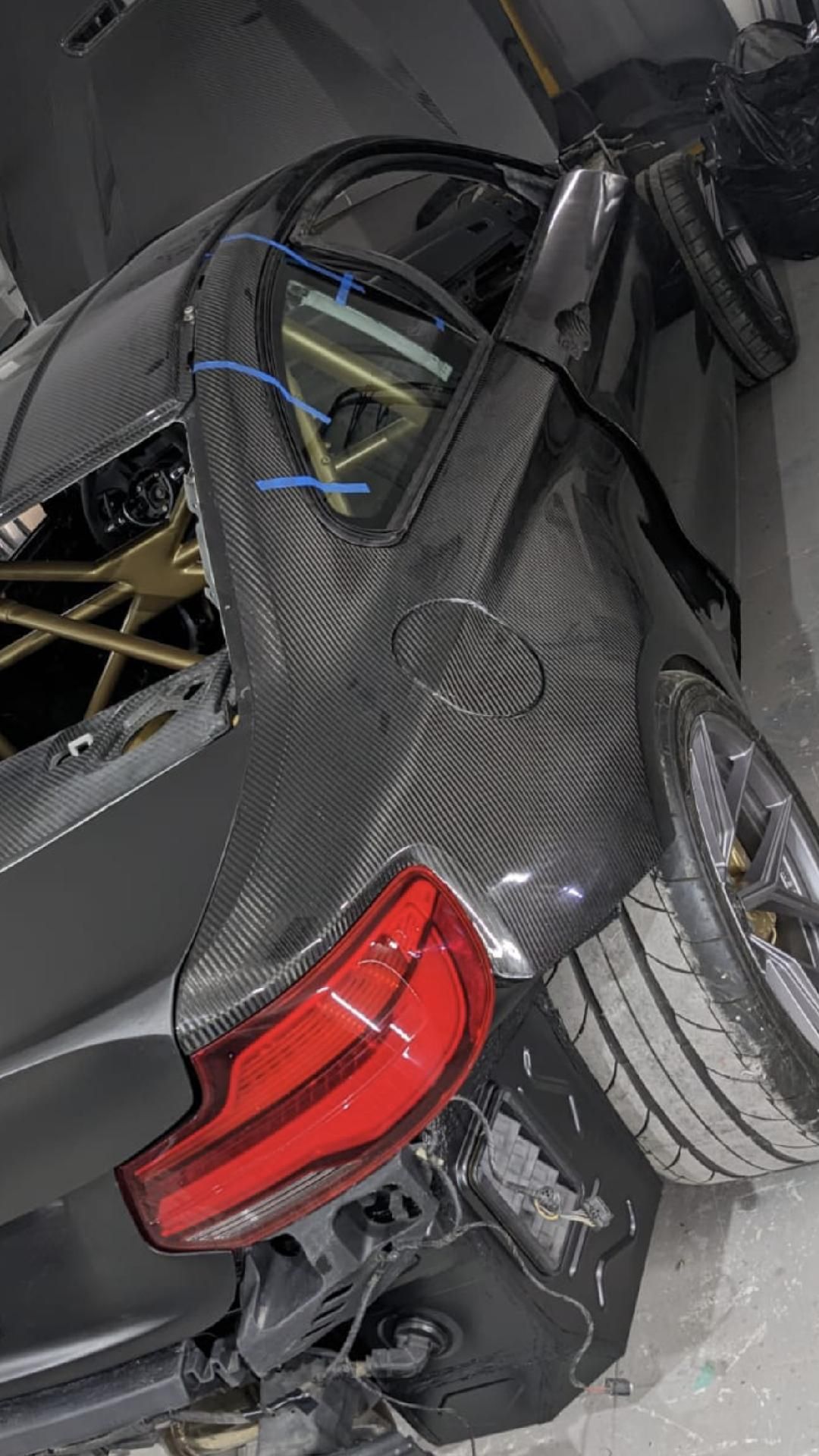 ألواح هيكل BMW M2 F87 مصنوعة من الكربون