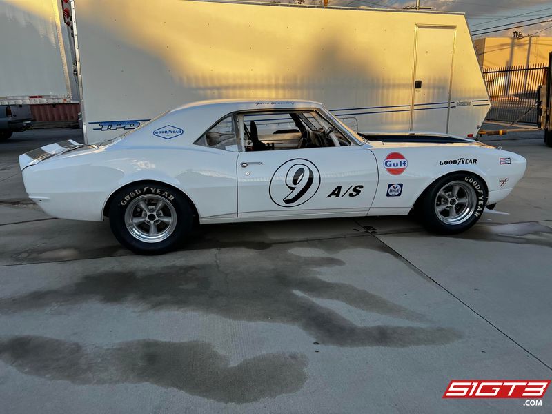 Camaro - 1967 Trans-Am "A-Sedan" Solidní, dobře stavěný a rychlý!
