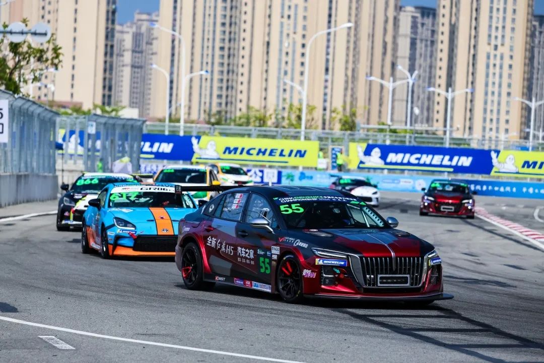 Chen Jia Long's Gallery/Photos/Images