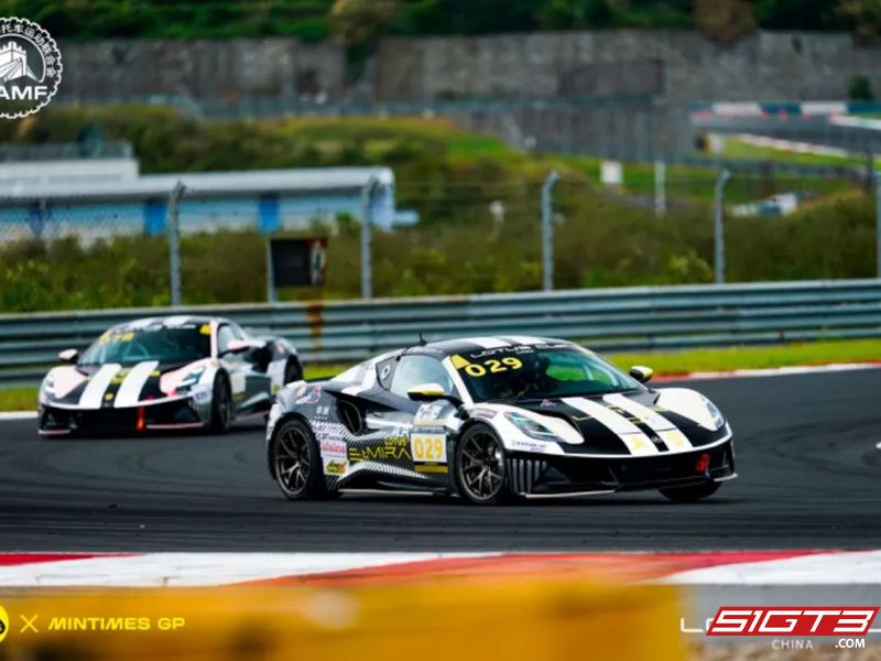 2025 LOTUS CUP CHINA Pegasus Racing získává druhé místo v obou vozech