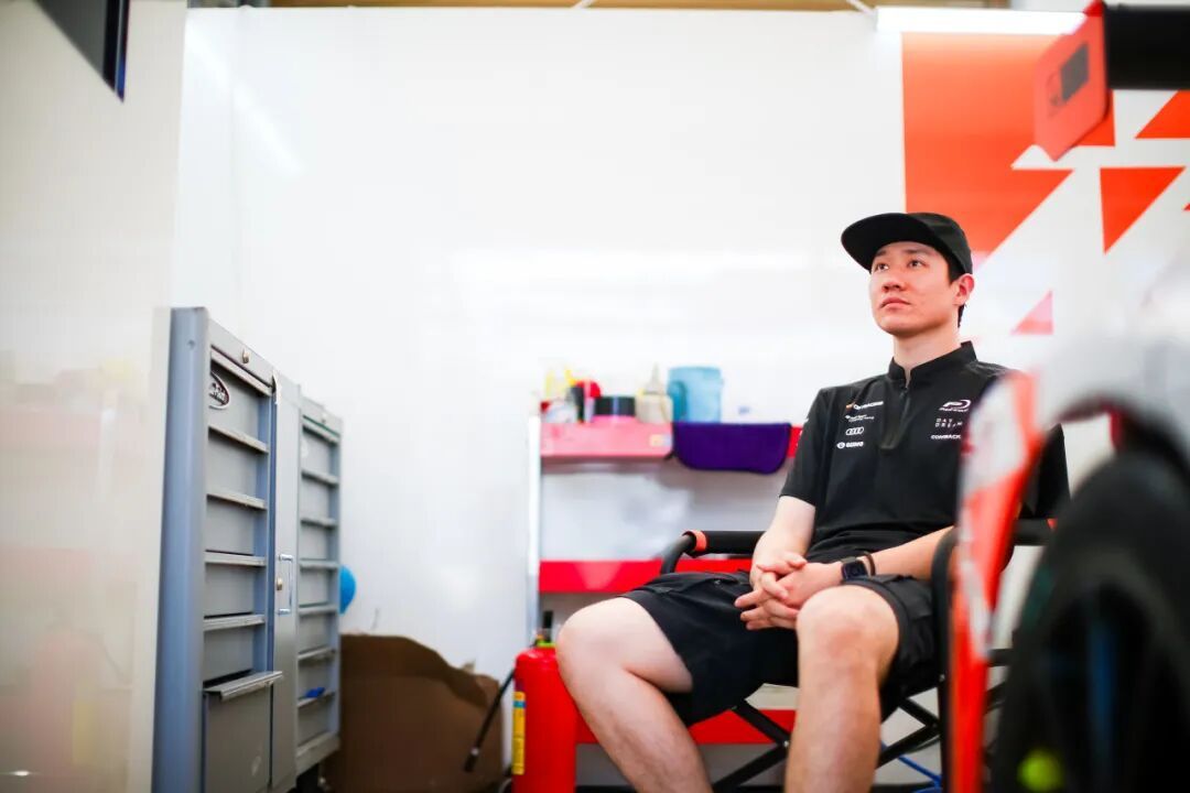 OK 레이싱의 양양과의 레이스 전 인터뷰: 레이싱에서 영감을 얻어 올해를 향한 마지막 도전을 시작했습니다.