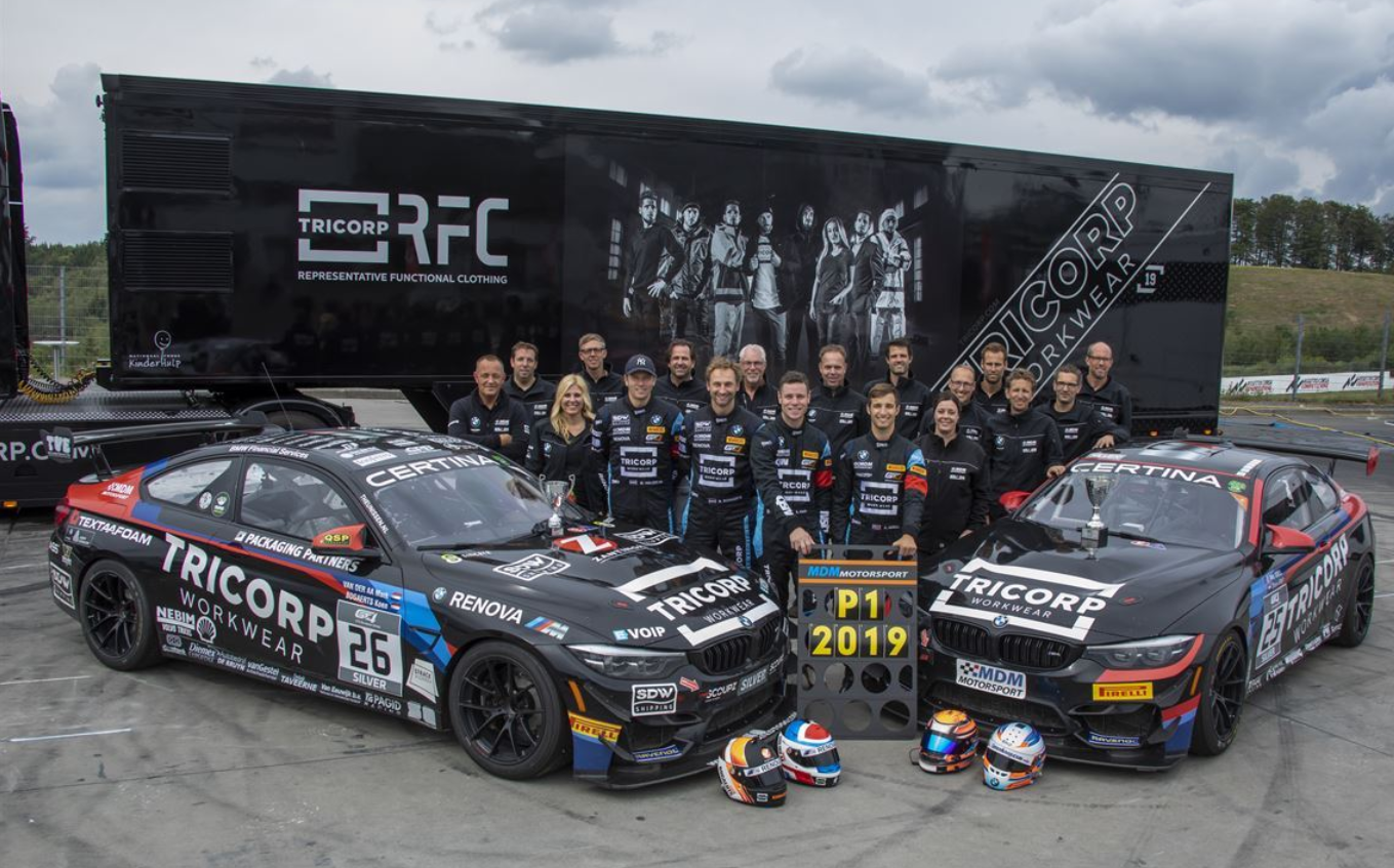 BMW M4 GT4, 2019 GT4 冠军车!