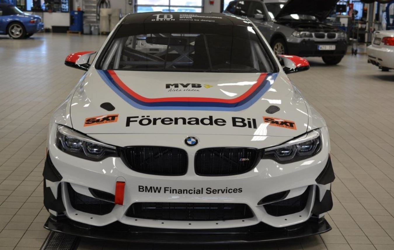 BMW M4 GT4