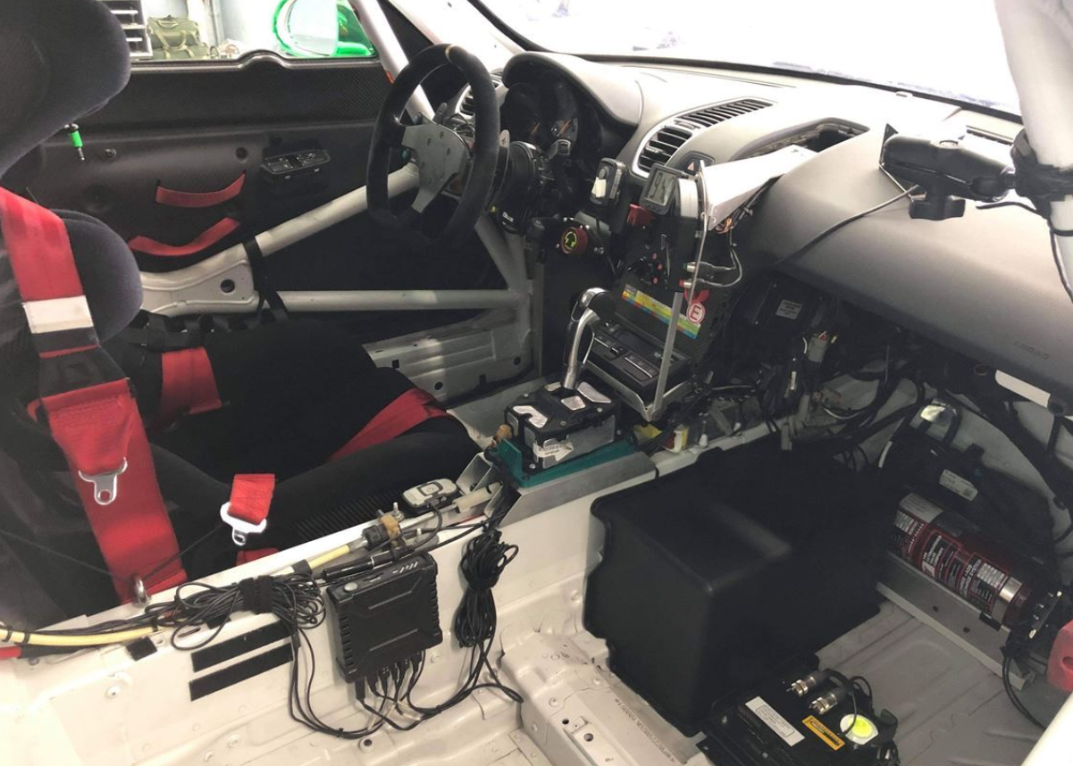 保时捷 Cayman GT4 CS MR