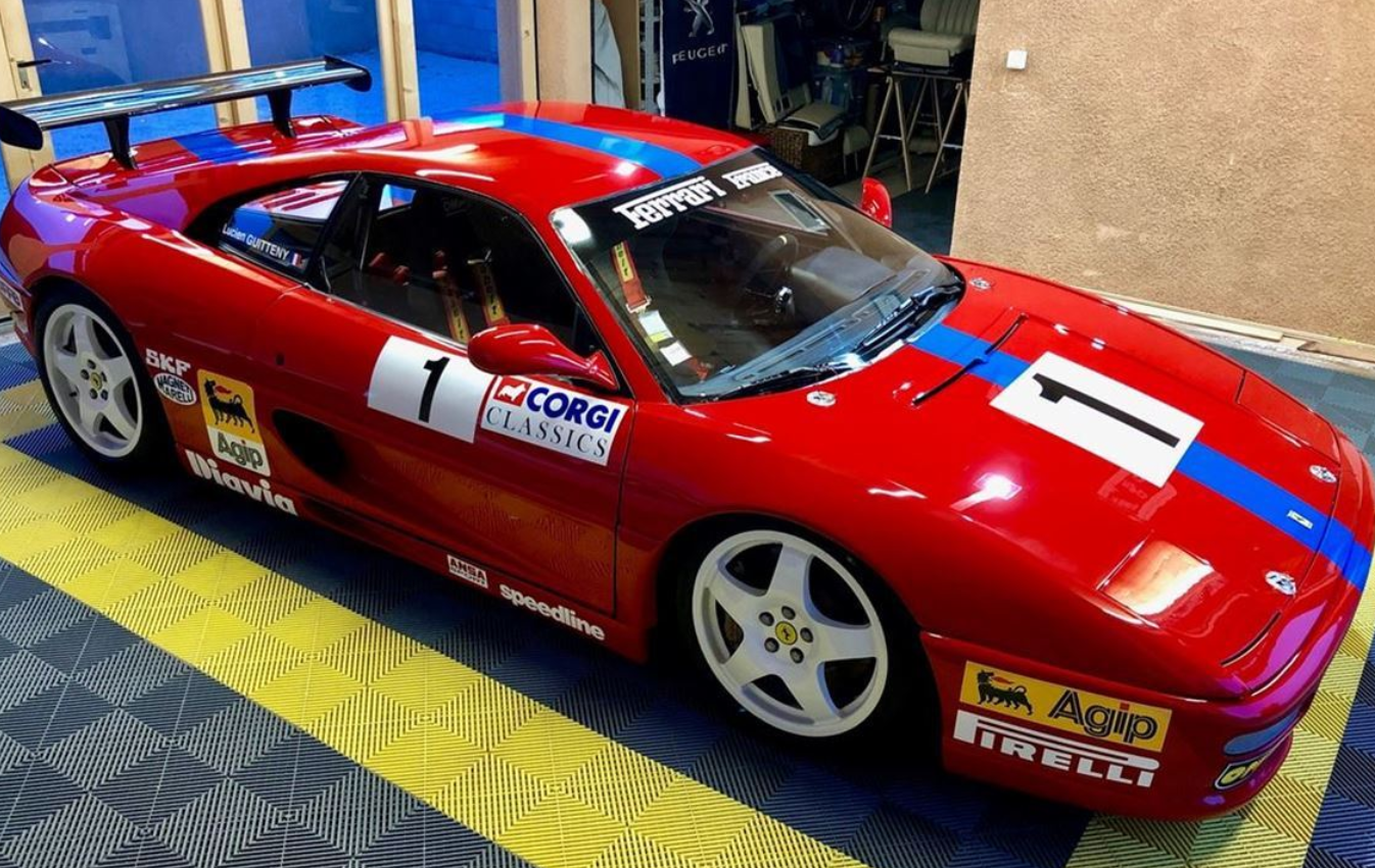 法拉利 F355 Challenge GT4