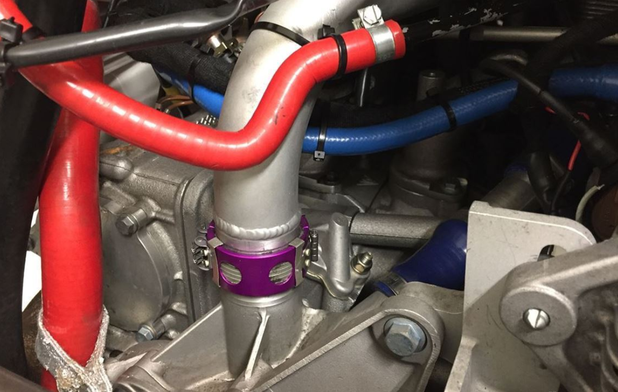 2000 保时捷 996 GT3 - R (前戴通纳24小时赛车)