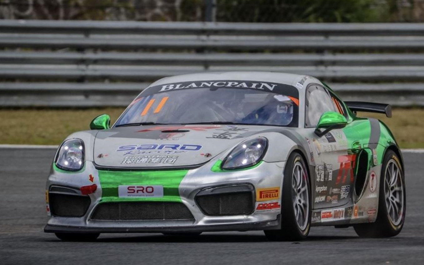 保时捷 Cayman GT4 CS MR