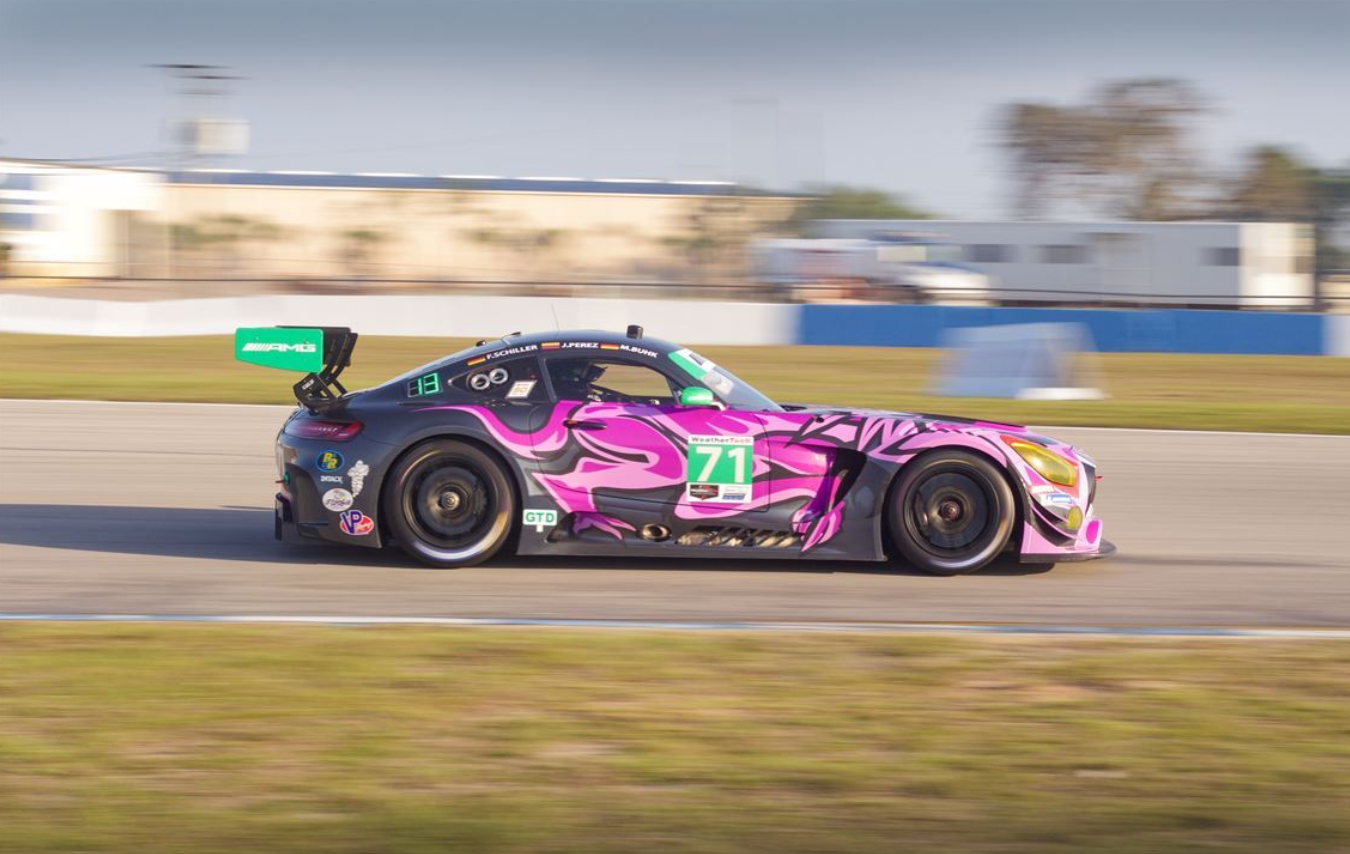 两辆梅赛德斯AMG GT3出售中