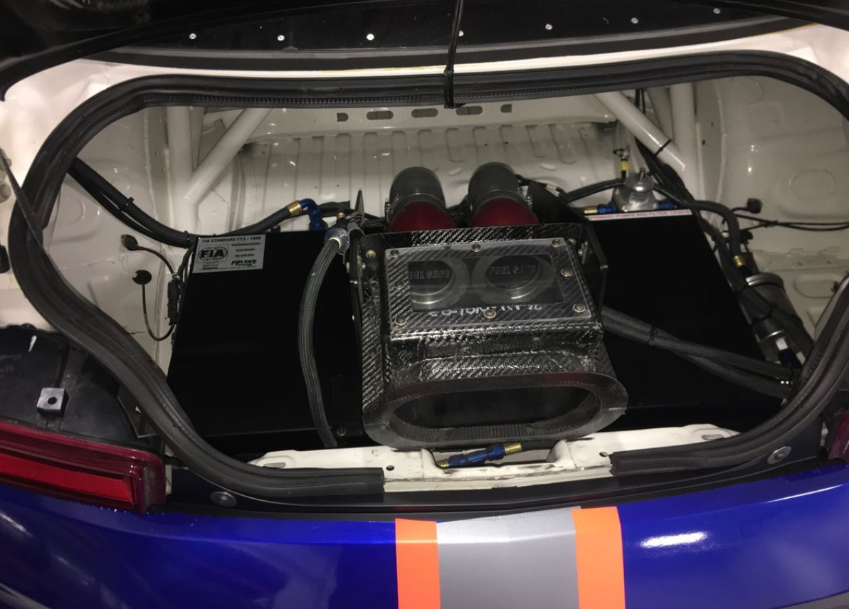 科迈罗 GT4.R 赛车