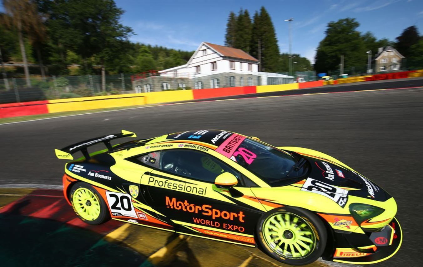 冠军车 迈凯伦GT4