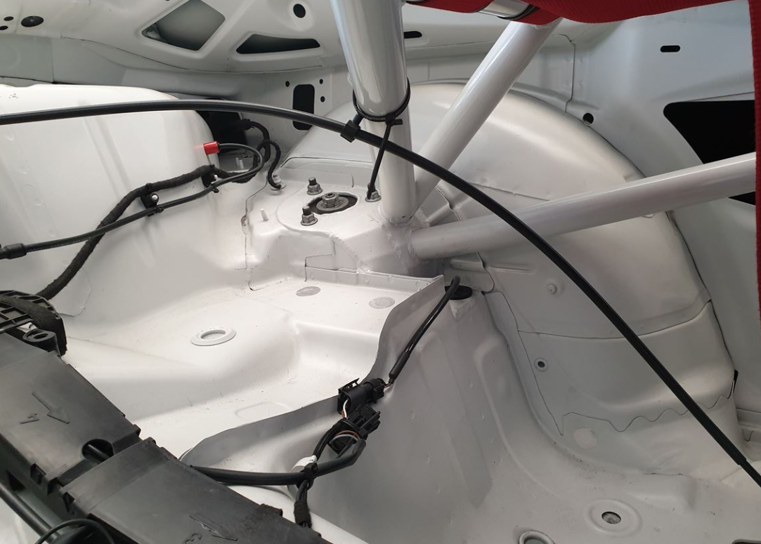 保时捷 997 GT3 CUP 2010年款，新车身&低里程