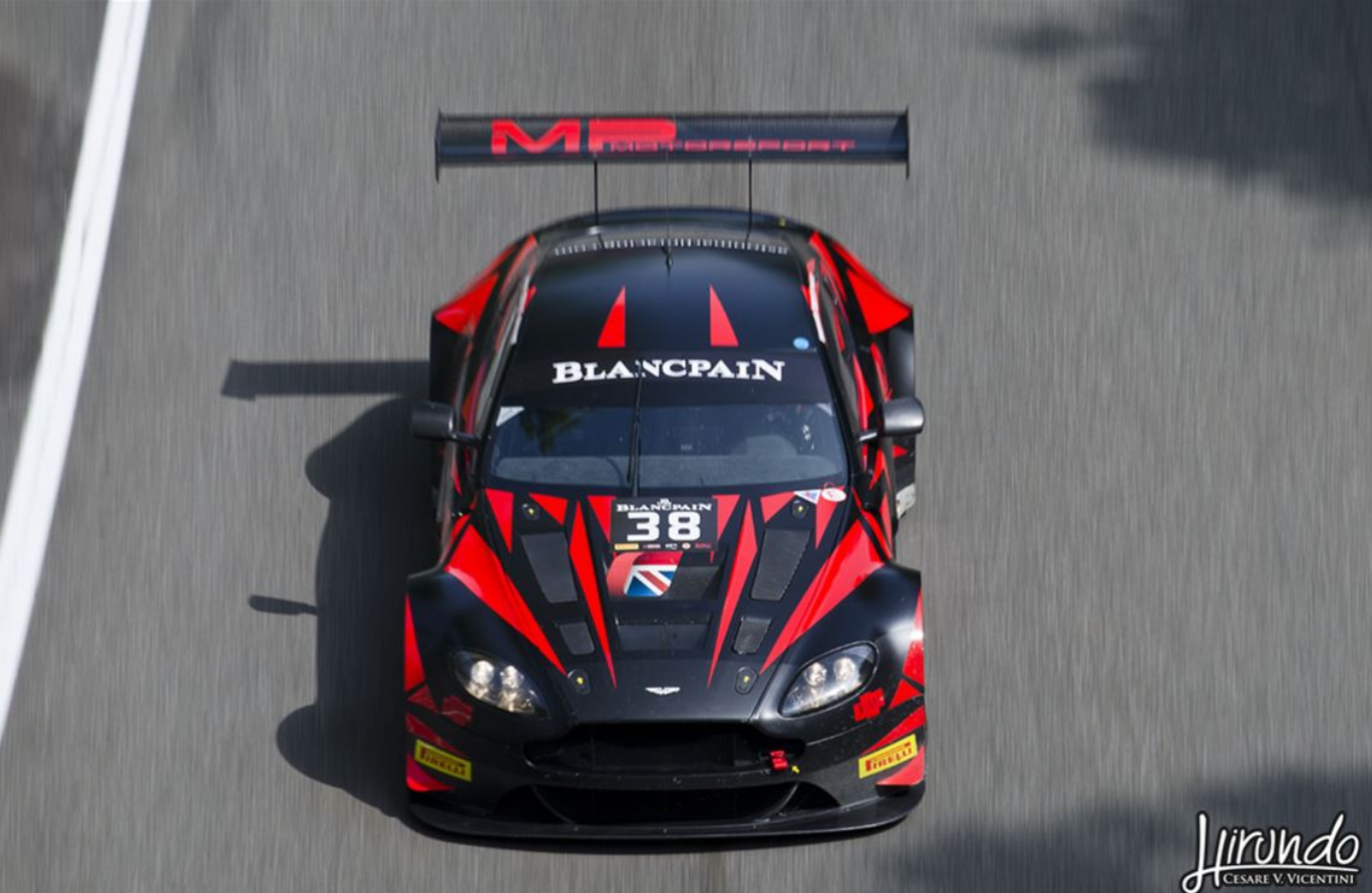 阿斯顿马丁 Vantage V12 GT3