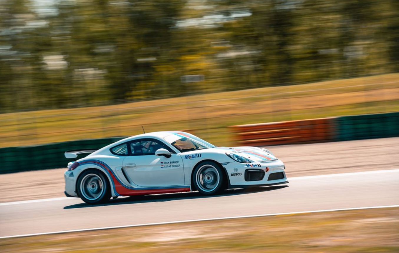 保时捷Cayman GT4 Clubsport