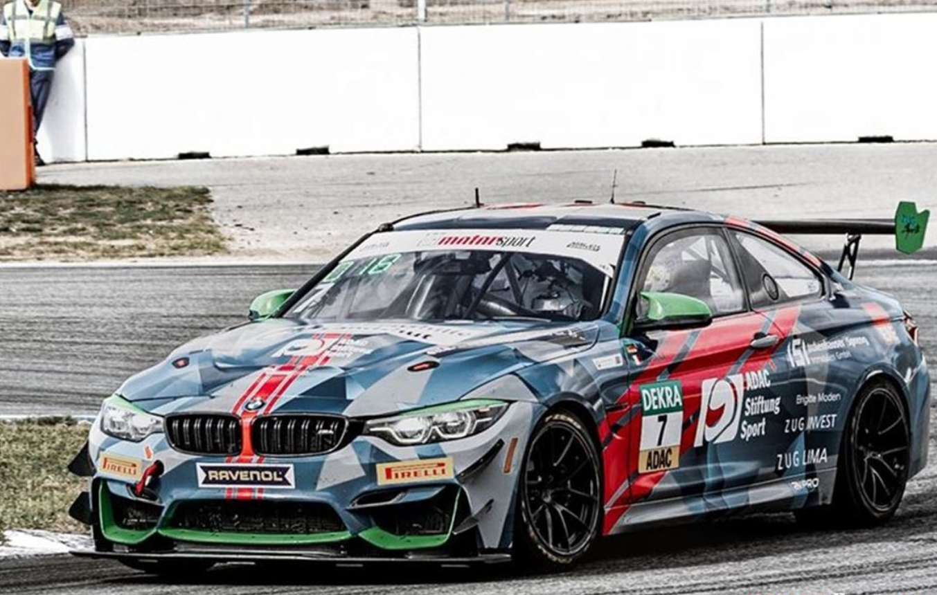 BMW M4 GT4