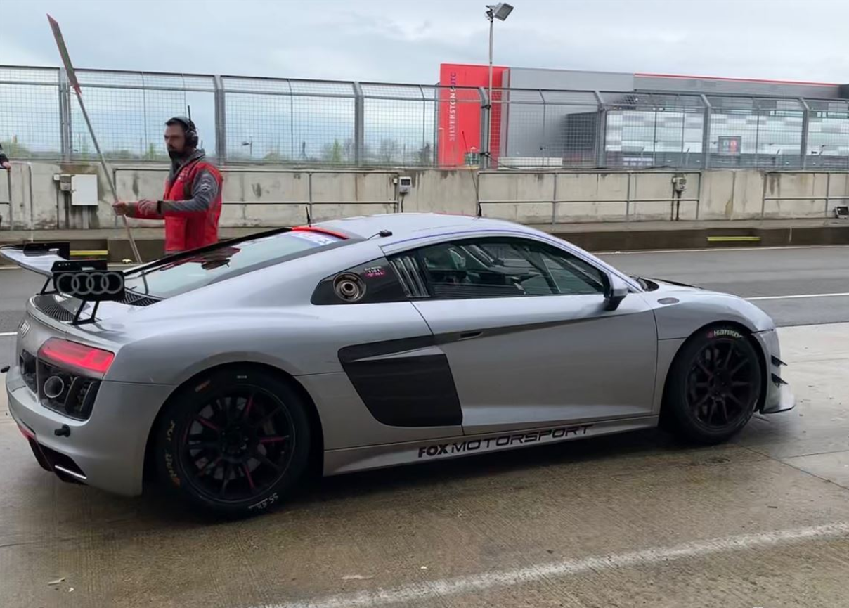 奥迪R8 GT4 / 奥迪GT4