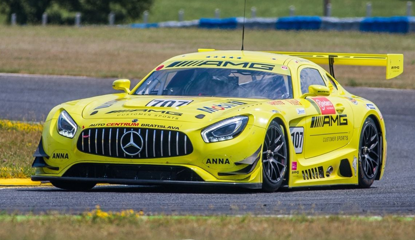 梅赛德斯-AMG GT3