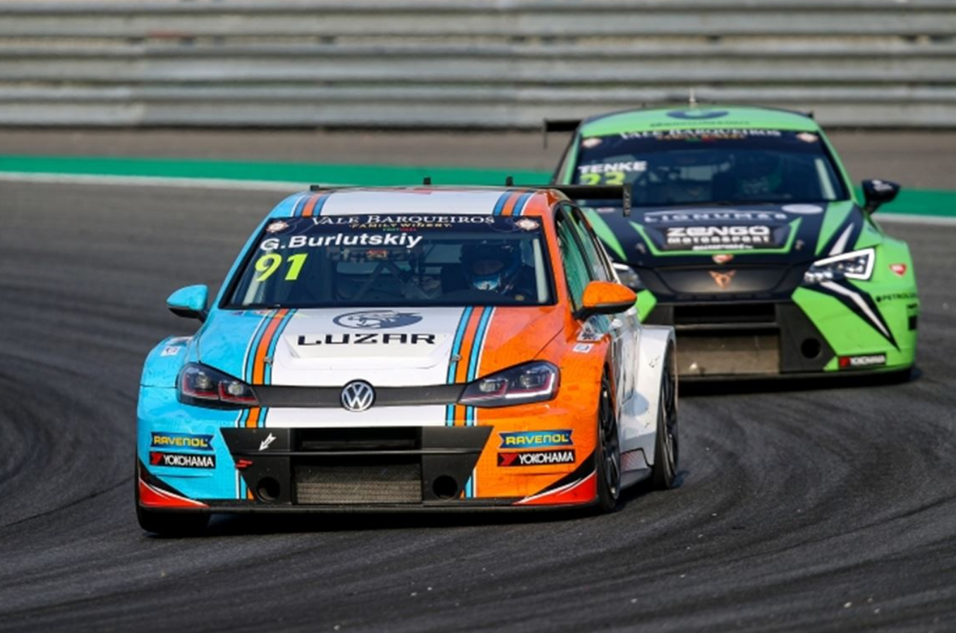 VW Golf GTI TCR (序列变速箱)