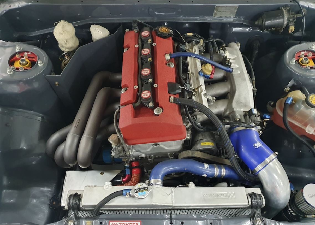 丰田卡罗拉 AE86