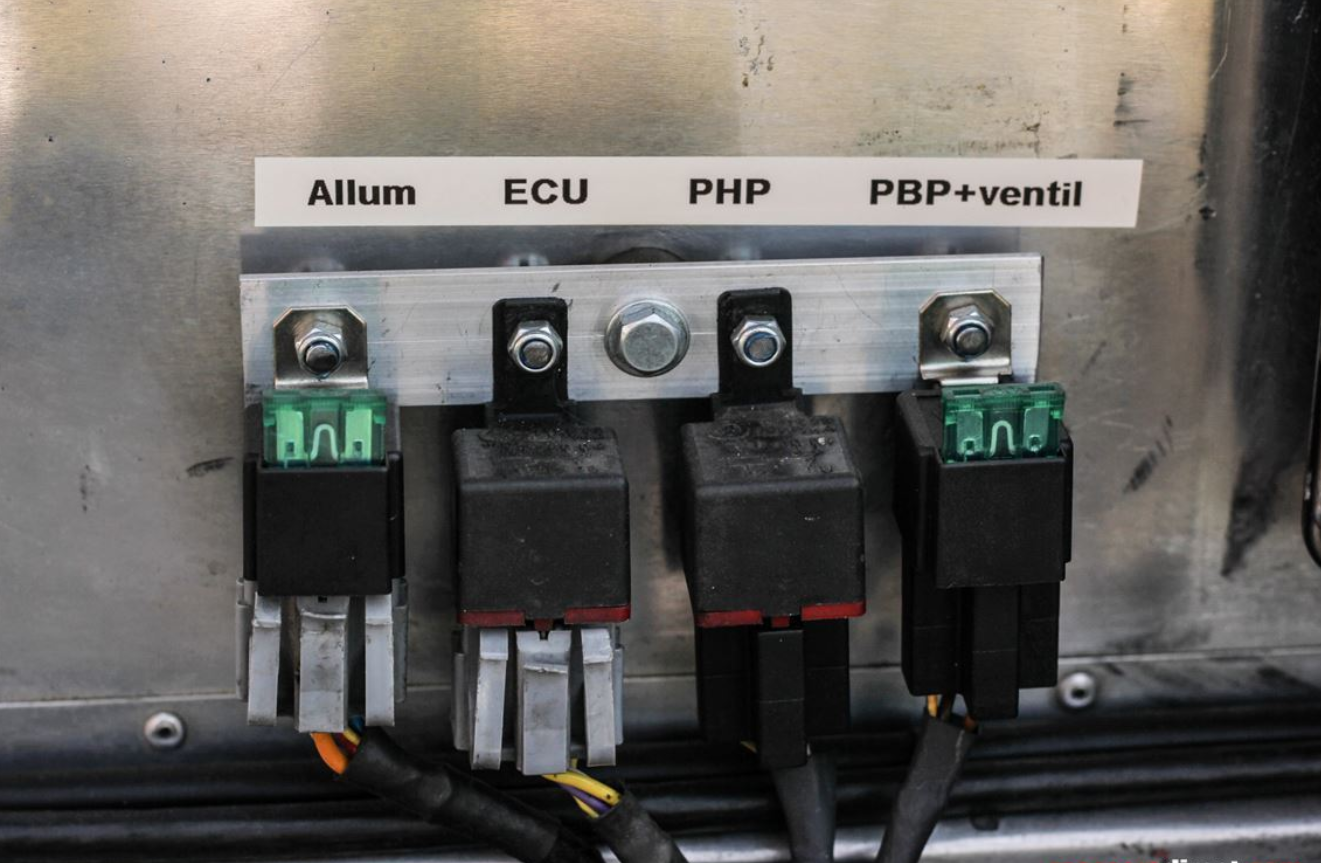 标致905 SPIDER (Oreca车队，1993)