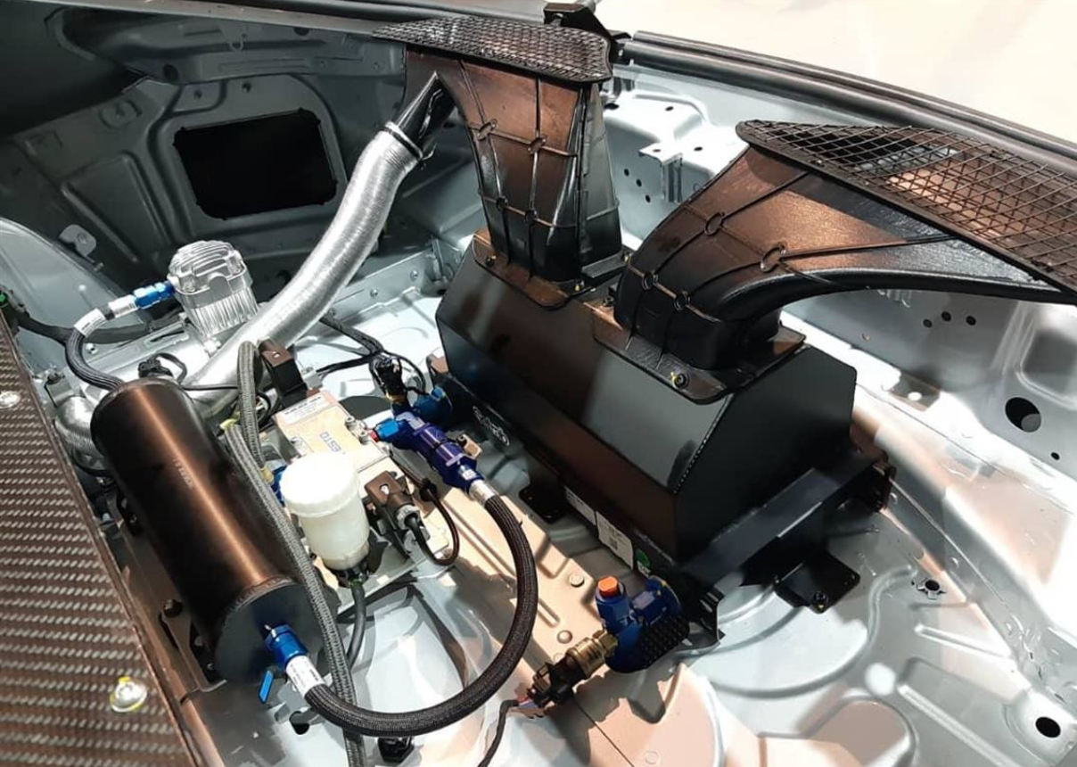 2018 梅赛德斯AMG GT4