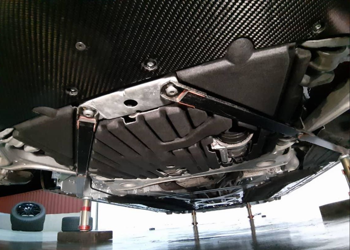 2018 梅赛德斯AMG GT4