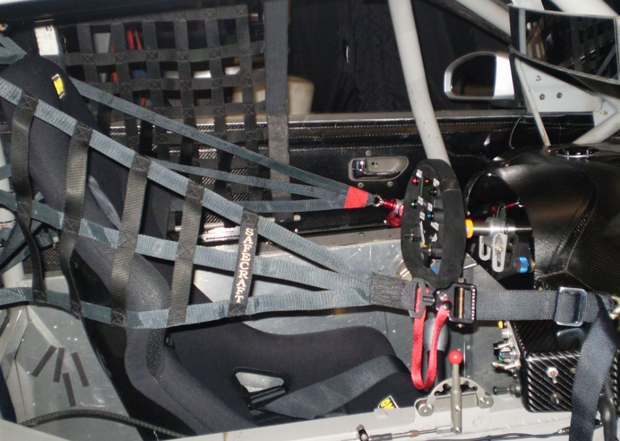 英菲尼迪G35，Grand-Am，两辆车