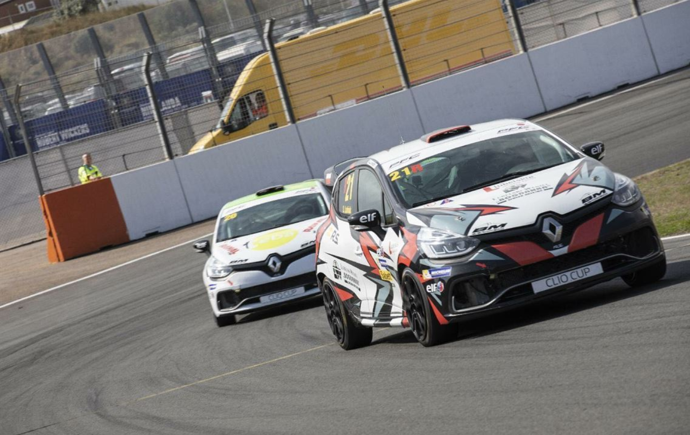 雷诺，科雷傲杯赛车，IV R.S.