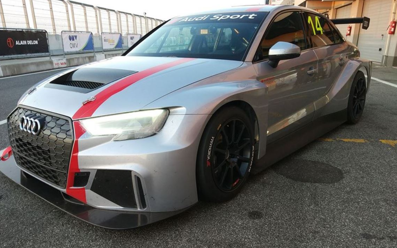 奥迪RS3 LMS TCR(序列变速箱)