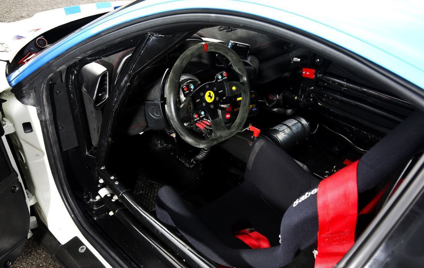 法拉利458 Challenge