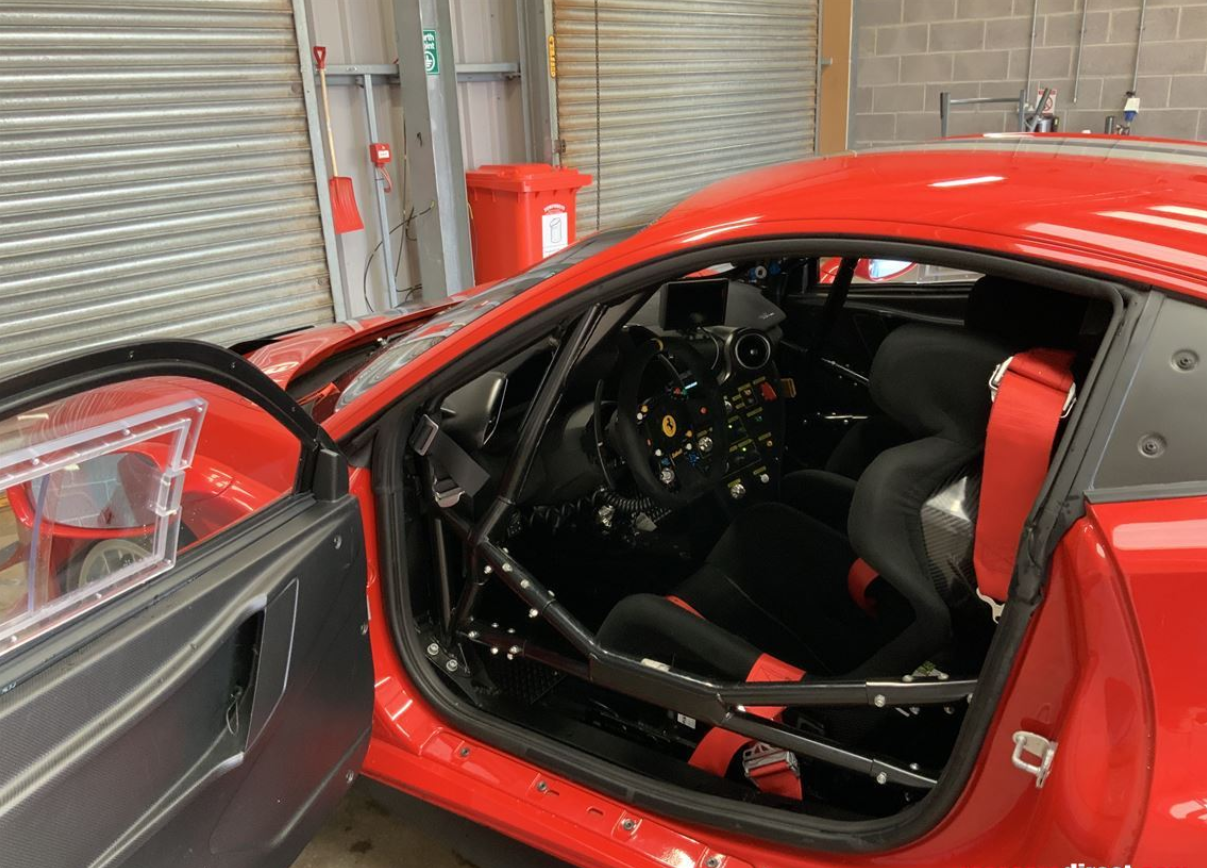 法拉利488 Challenge