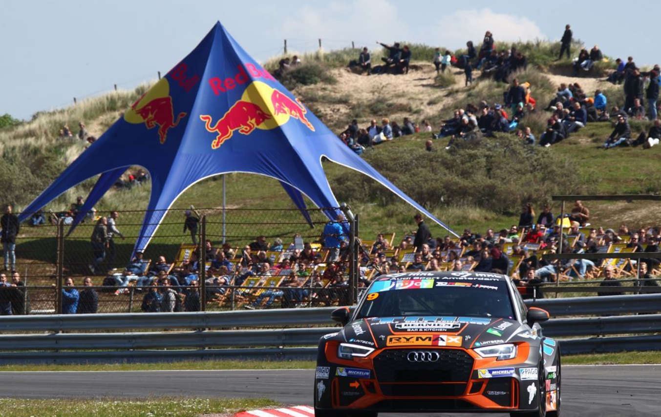 奥迪RS3 LMS TCR，序列变速箱