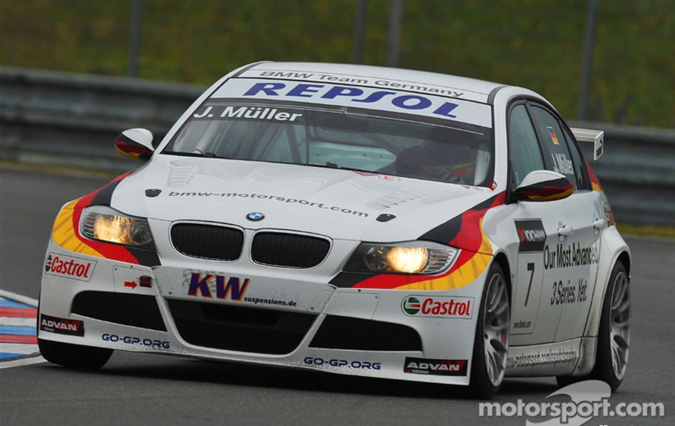 宝马E90 WTCC S2000