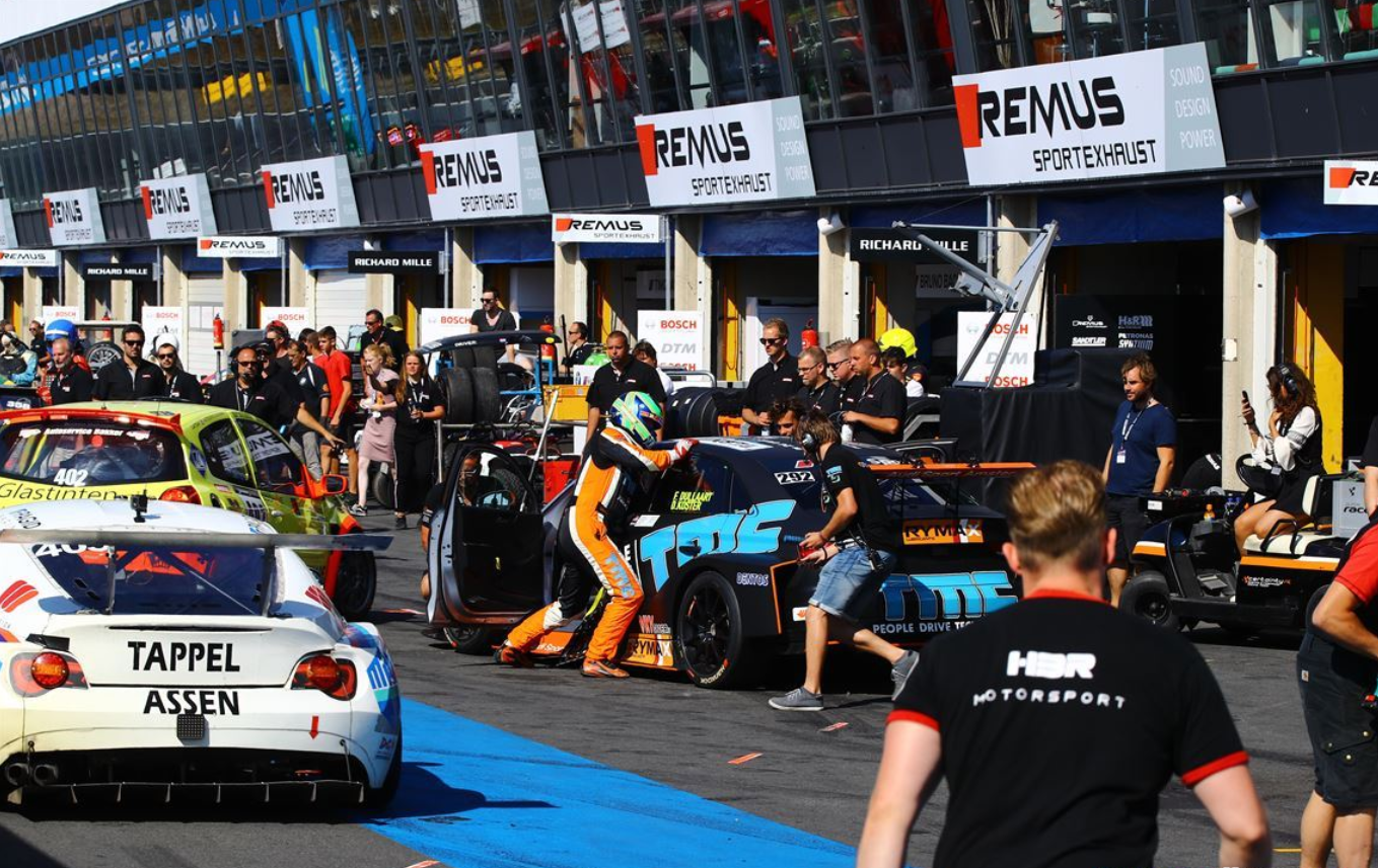 奥迪RS3 LMS TCR，序列变速箱