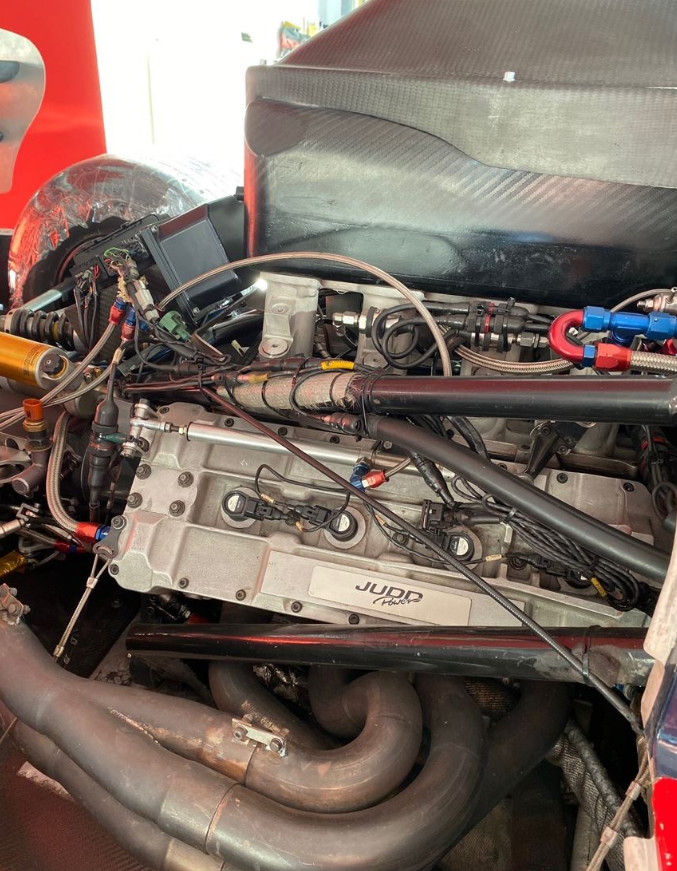 Norma M20 FC (2011). 发动机 JUDD KV3, 520HP