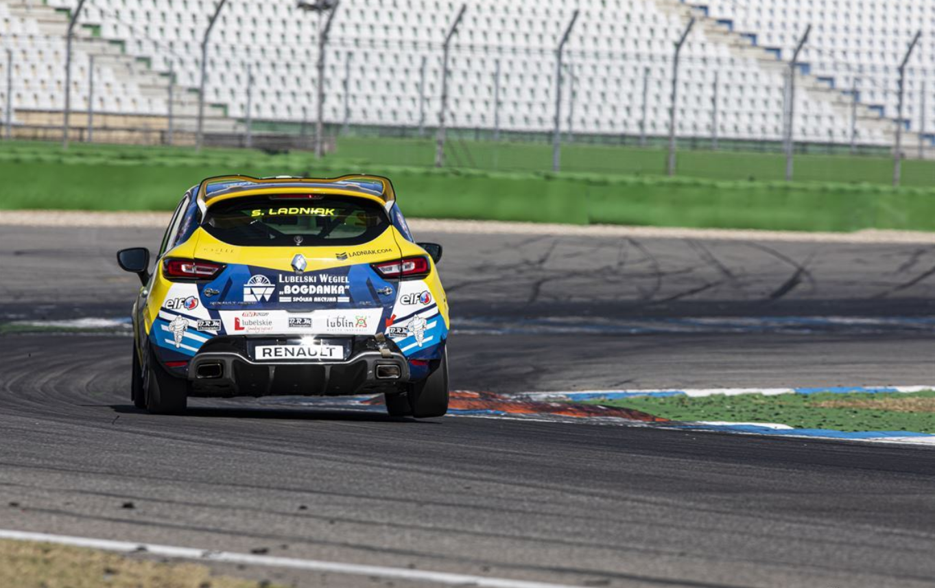 雷诺，科雷傲杯赛车，IV R.S.