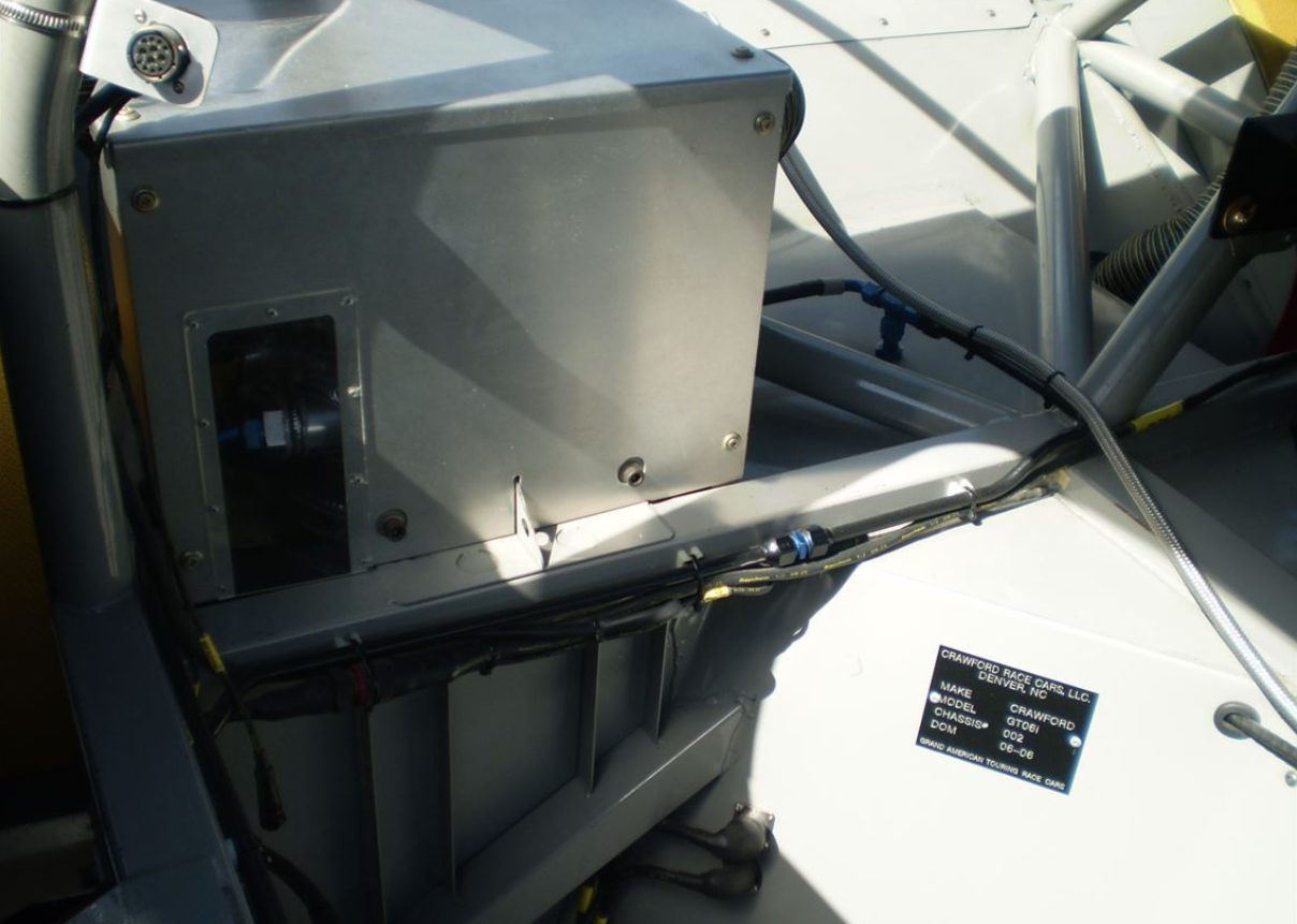 英菲尼迪G35，Grand-Am，两辆车