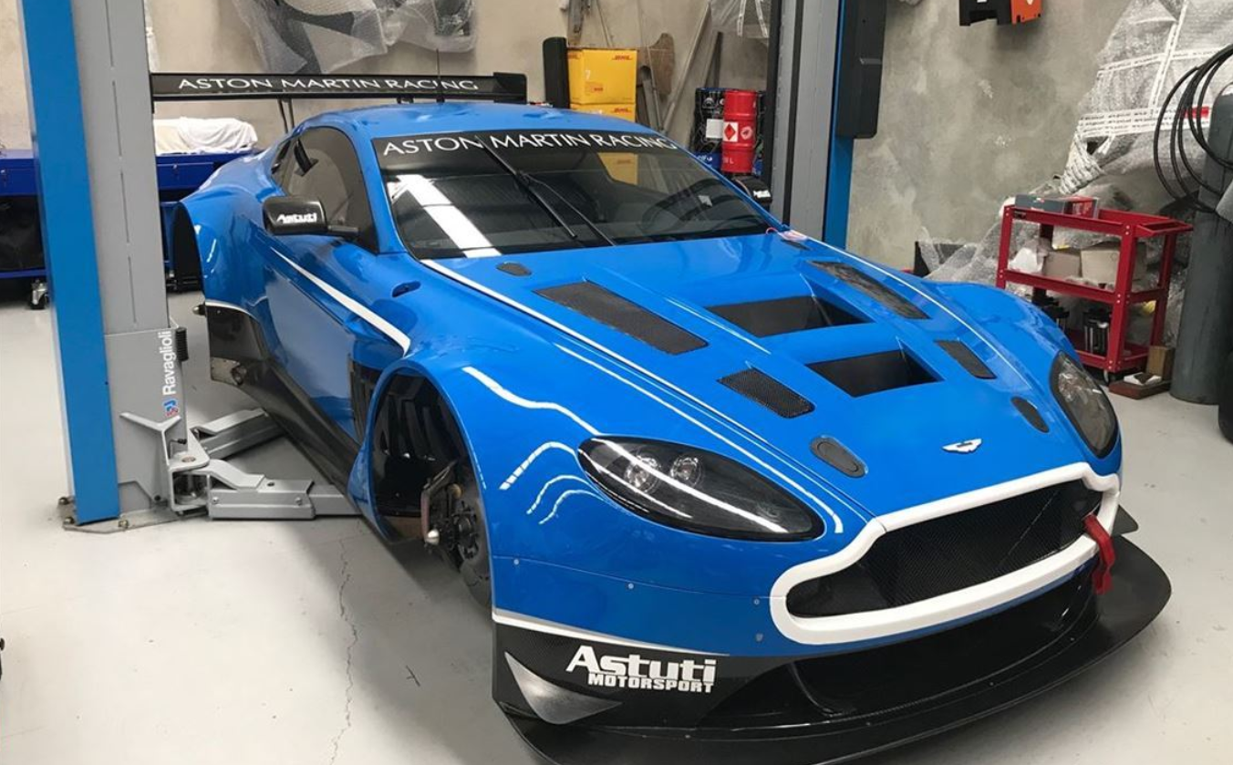 阿斯顿马丁V12 Vantage GT3