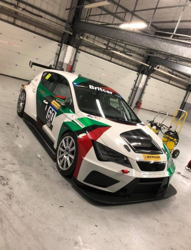 西雅特Cupra 2018 TCR赛车