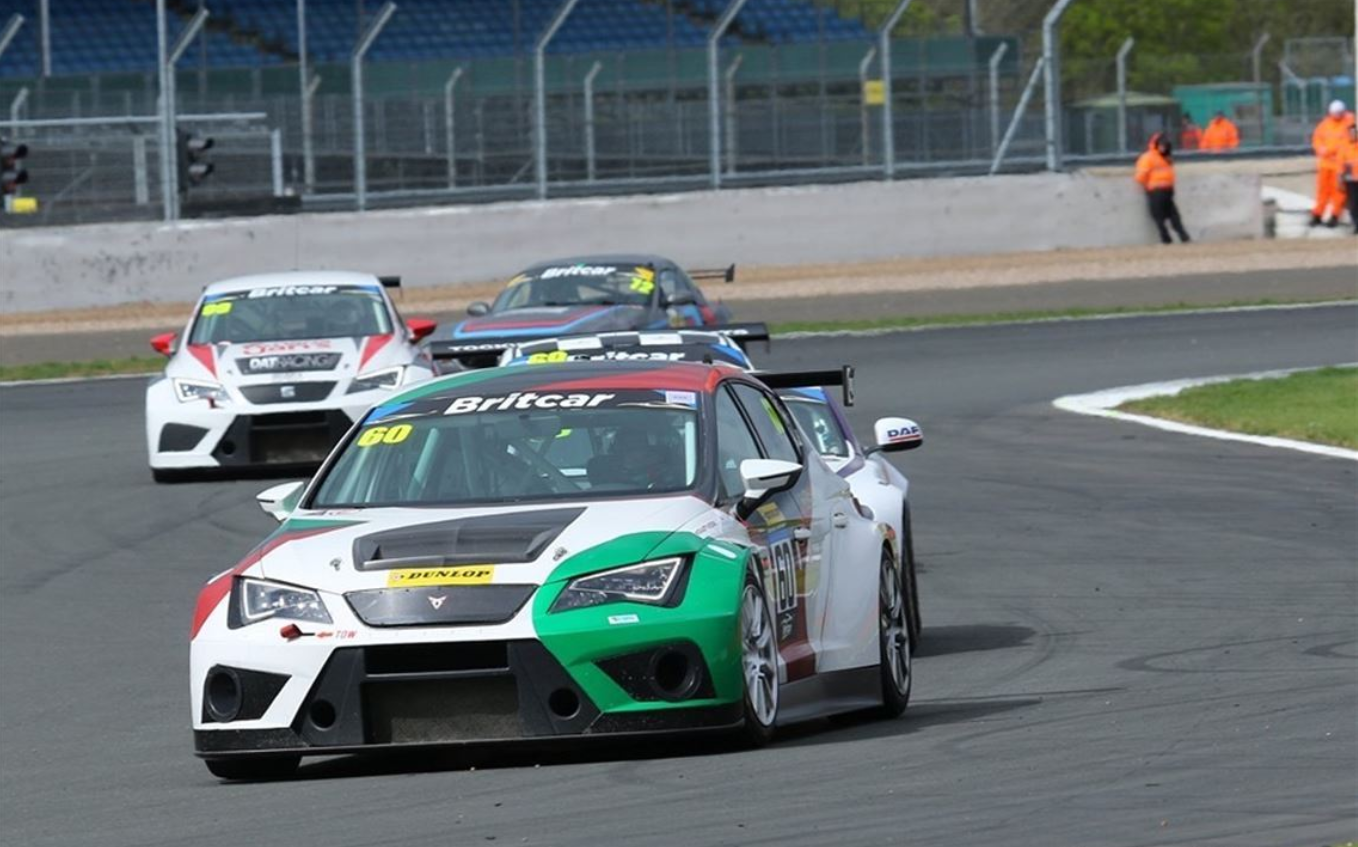 西雅特Cupra 2018 TCR赛车