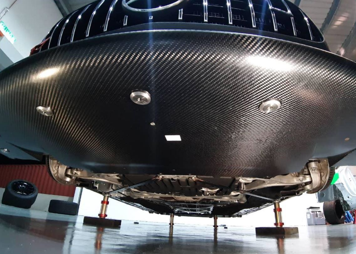 2018 梅赛德斯AMG GT4